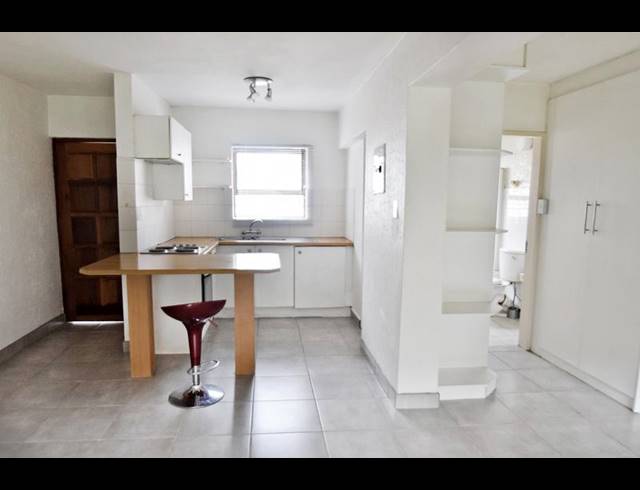 1 BEDROOM APARTMENT FOR SALE IN PAULSHOF